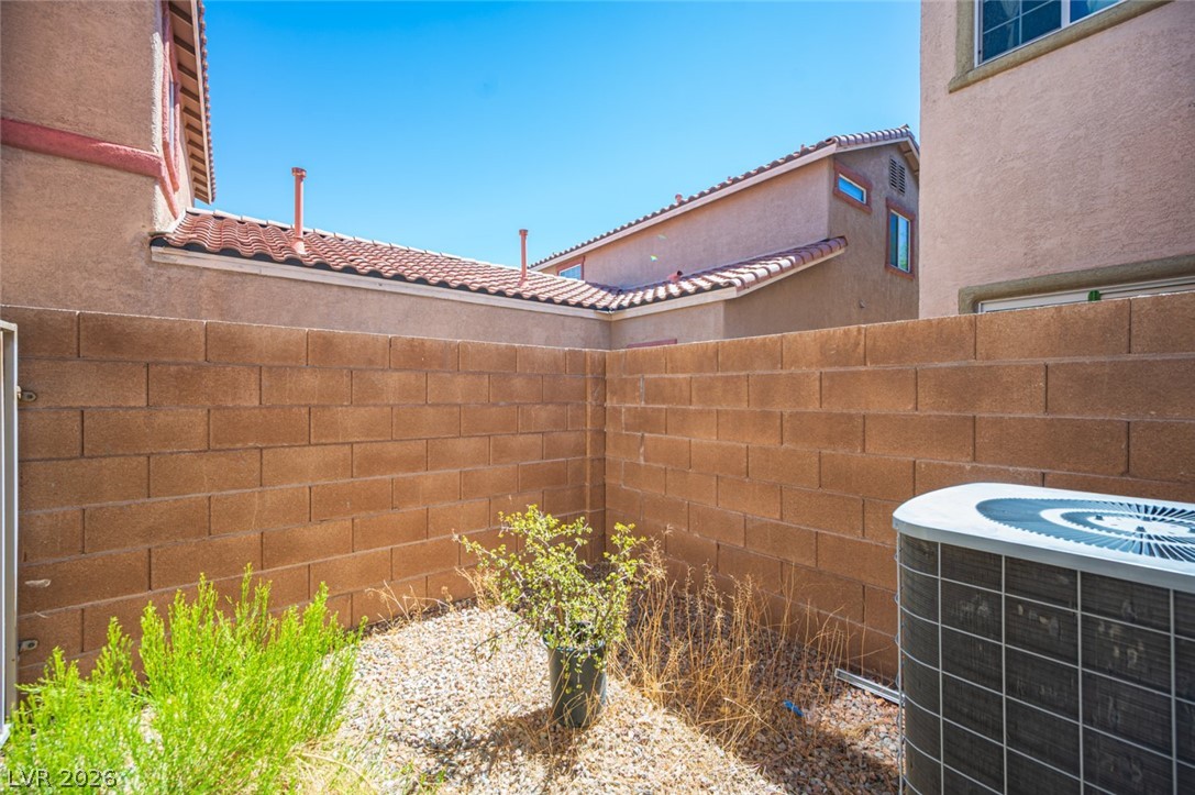 9830 Hanover Grove Avenue Las Vegas NV 89148