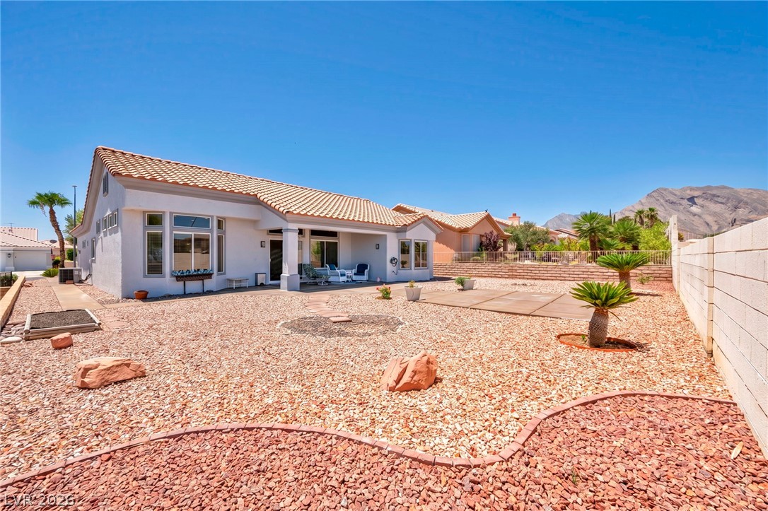 10020 Villa Ridge Drive Las Vegas NV 89134