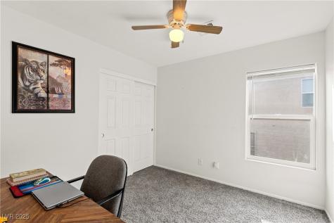 9105 Silk Threads Avenue Las Vegas NV 89149