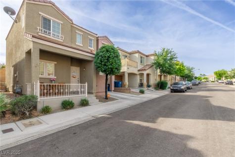 9105 Silk Threads Avenue Las Vegas NV 89149