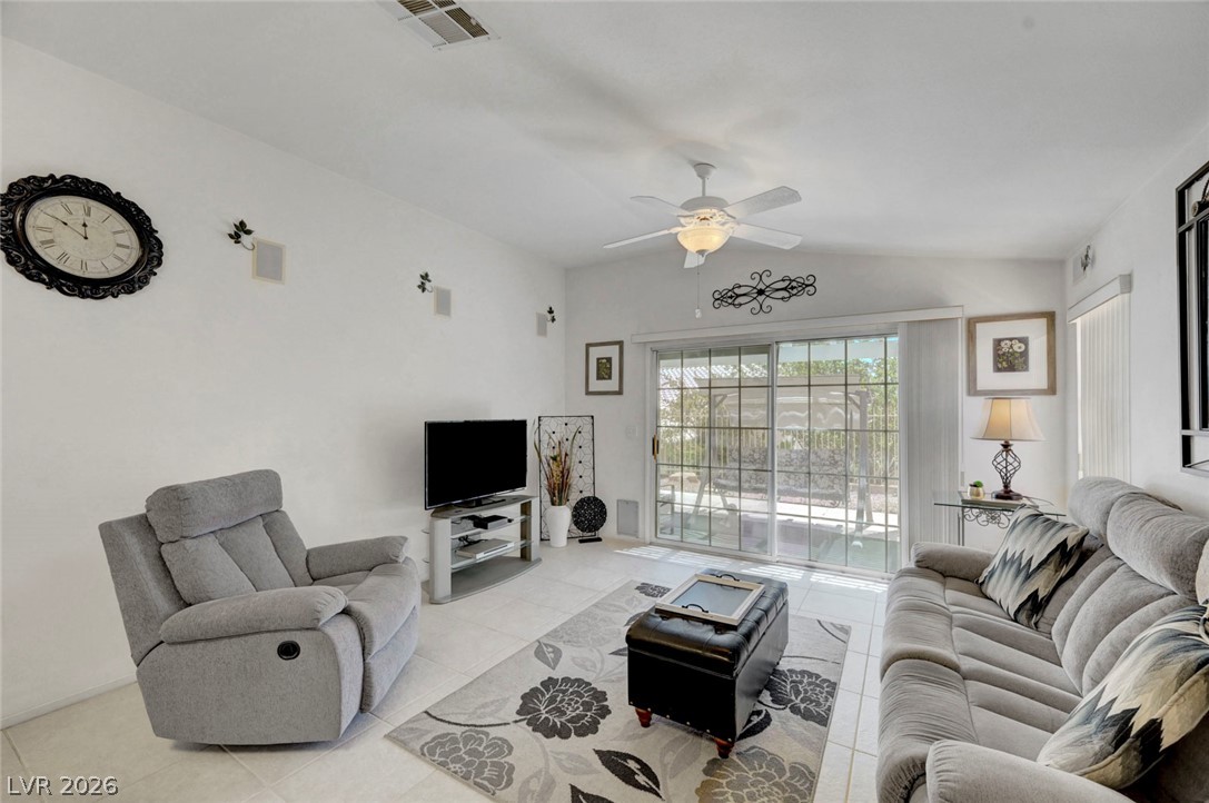 5456 Beach Pine Street Las Vegas NV 89130