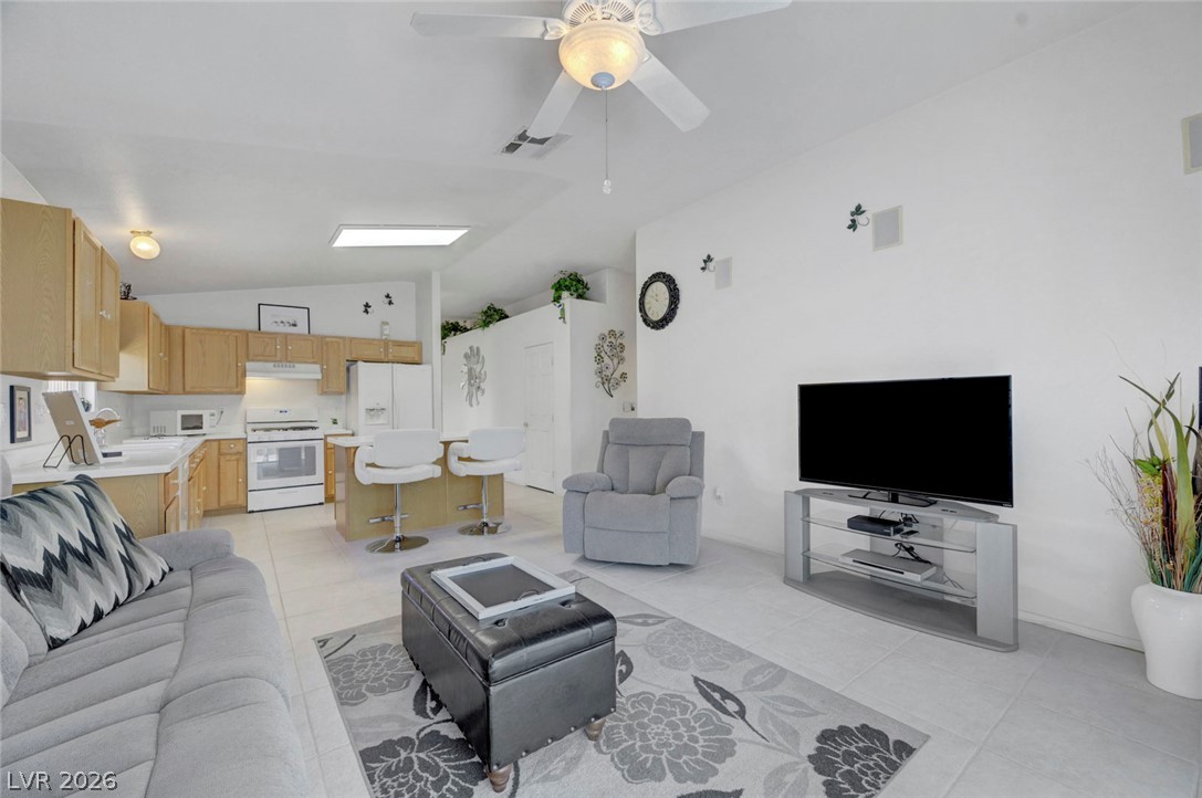 5456 Beach Pine Street Las Vegas NV 89130