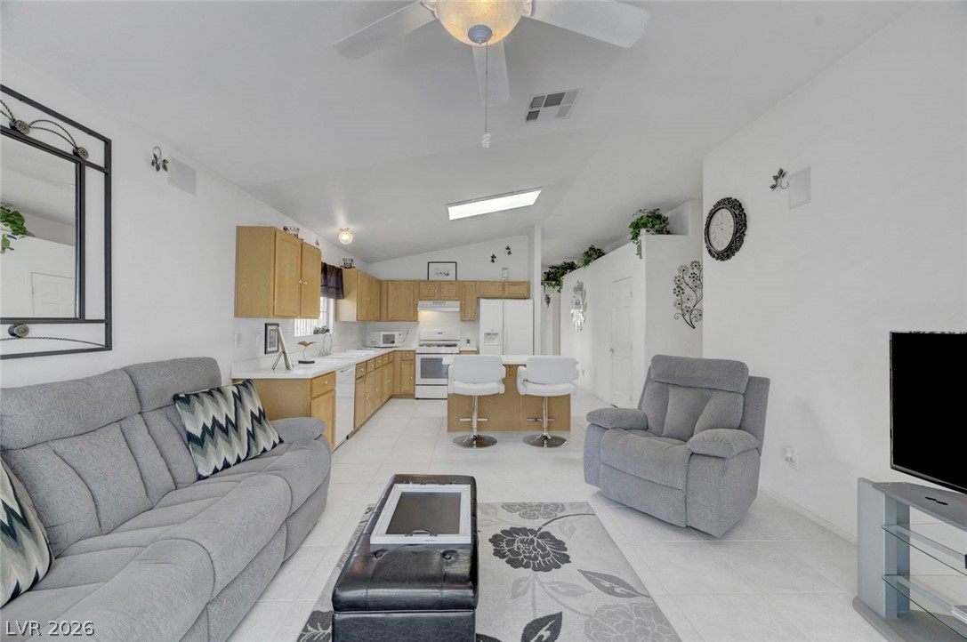5456 Beach Pine Street Las Vegas NV 89130