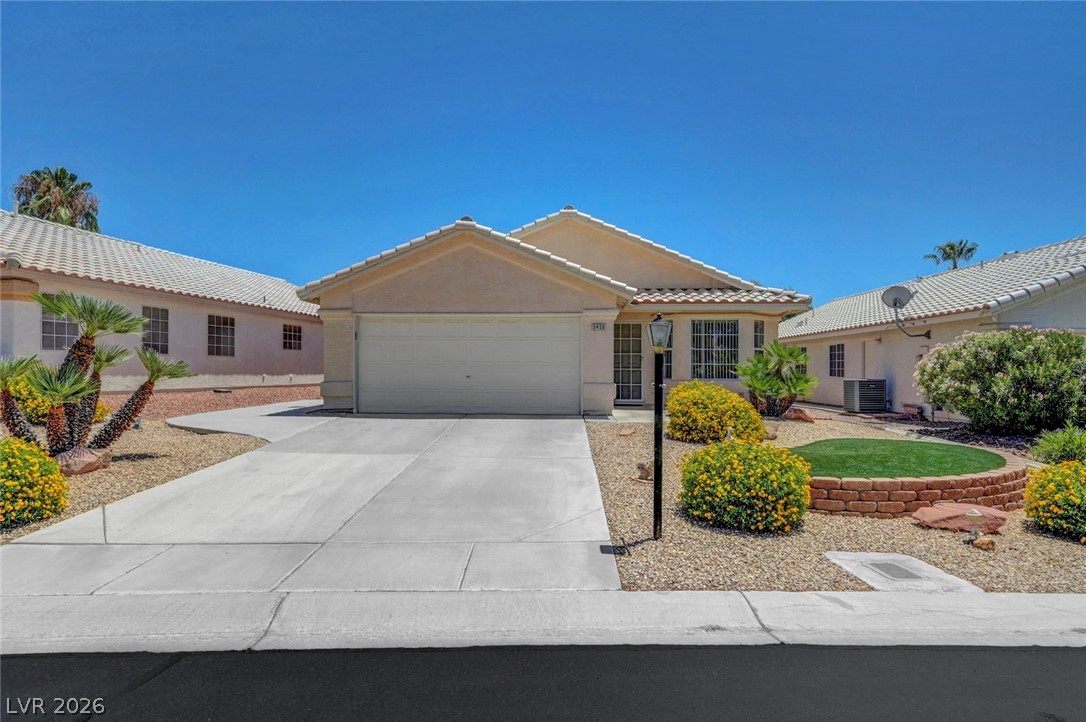 5456 Beach Pine Street Las Vegas NV 89130