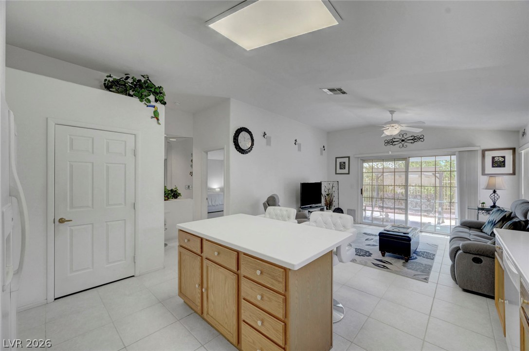 5456 Beach Pine Street Las Vegas NV 89130