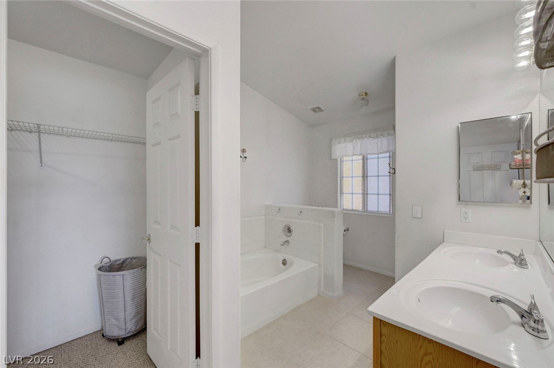 5456 Beach Pine Street Las Vegas NV 89130