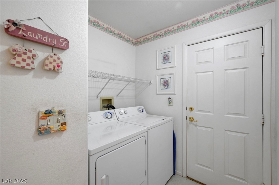 5456 Beach Pine Street Las Vegas NV 89130