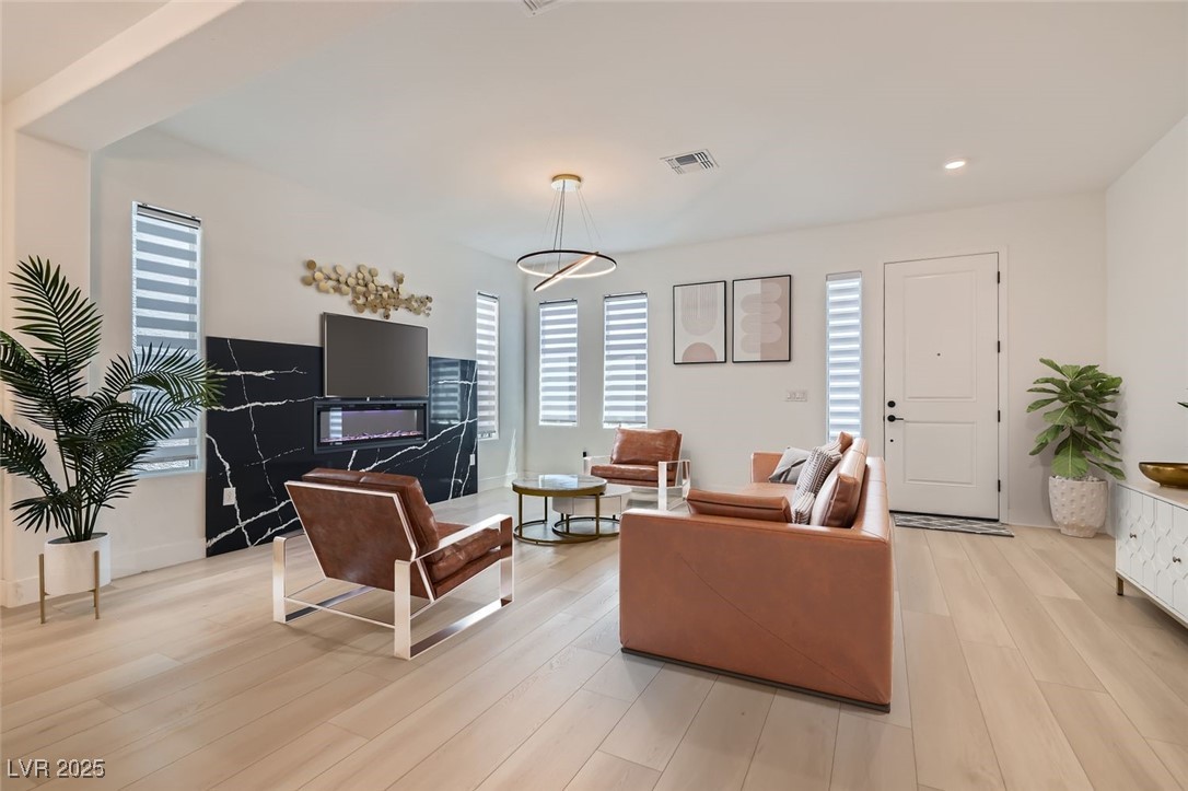 6682 Zorya Rise Avenue Las Vegas NV 89139