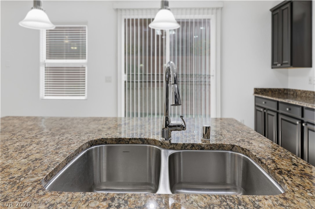 7373 Puddle Duck Street Las Vegas NV 89166