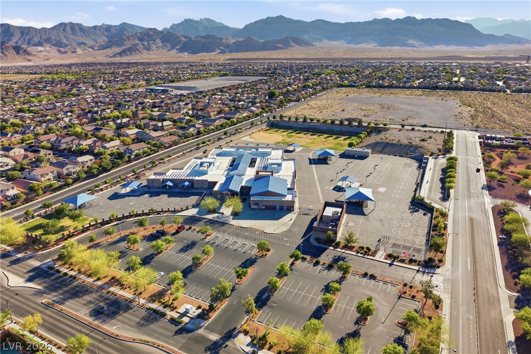 7373 Puddle Duck Street Las Vegas NV 89166