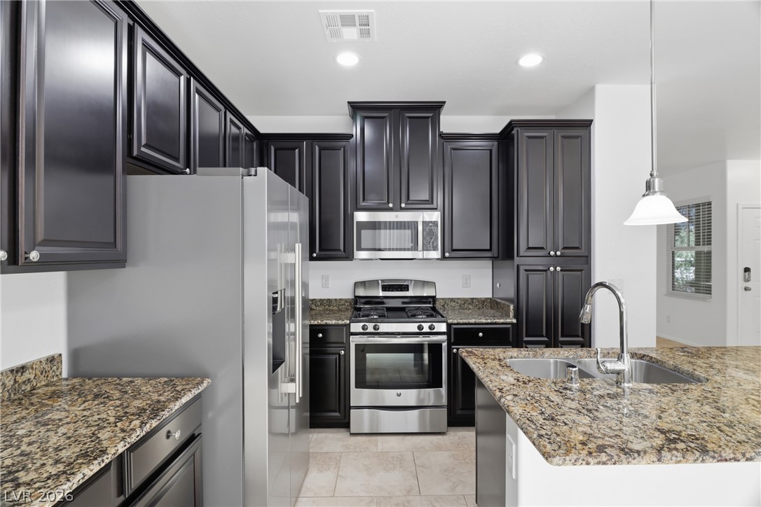 7373 Puddle Duck Street Las Vegas NV 89166