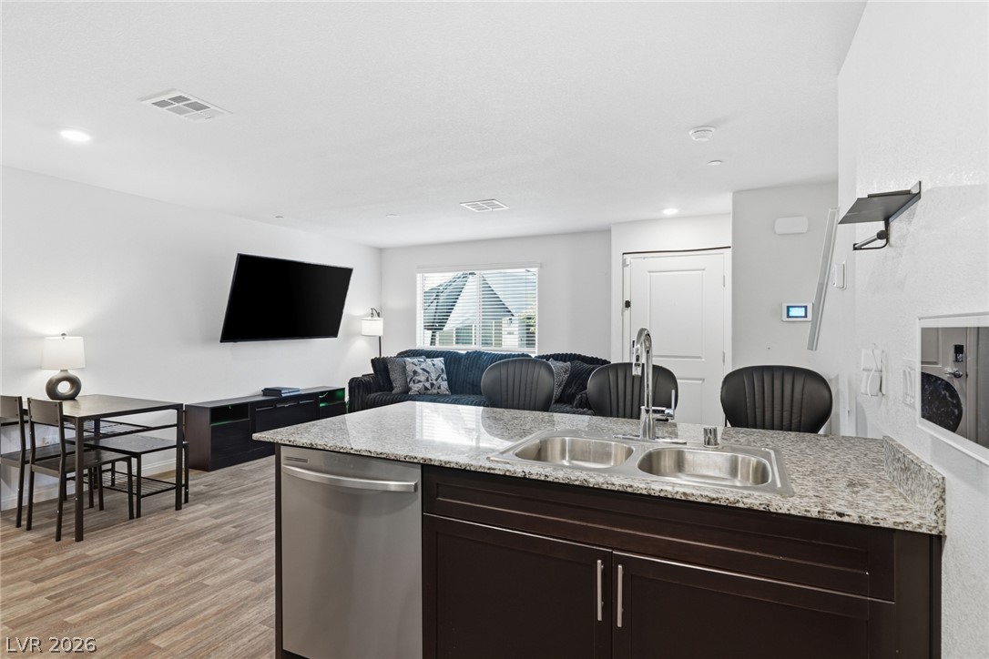 2845 Dover White Court North Las Vegas NV 89086