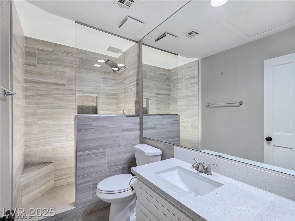 5008 Shoal Creek Circle Las Vegas NV 89113