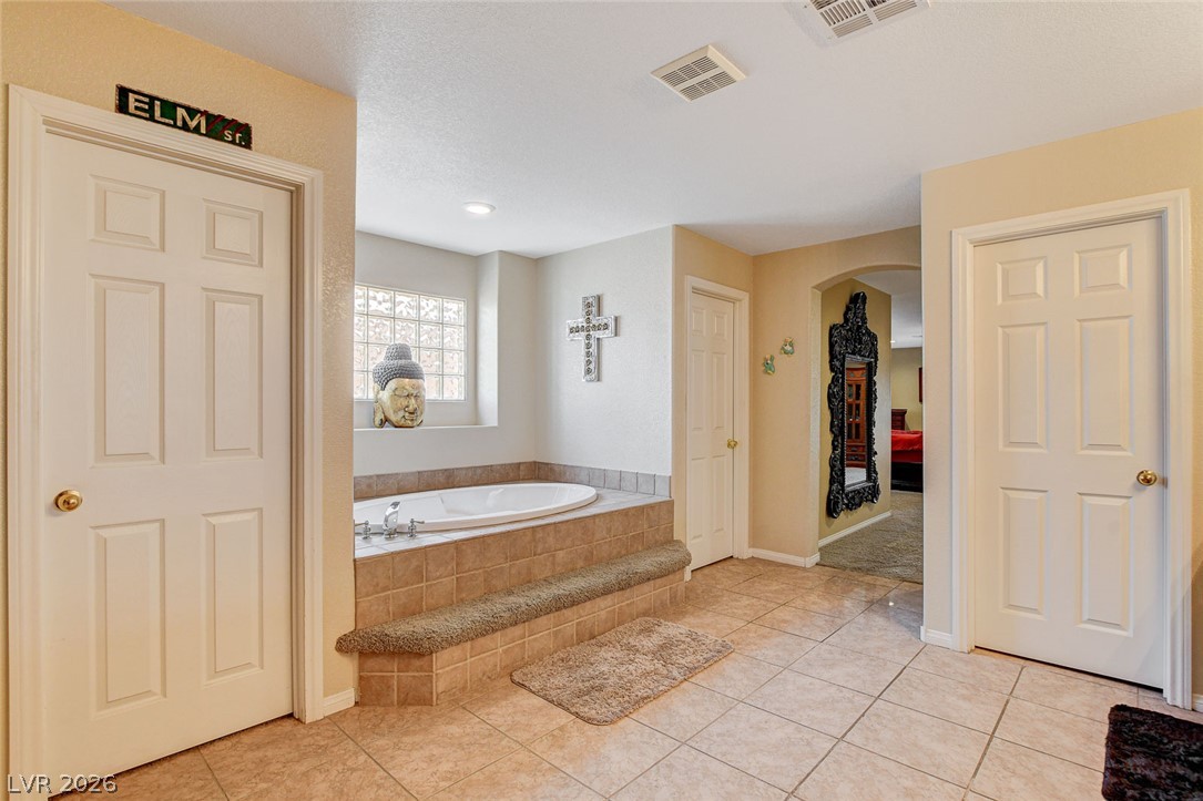 362 Wiseton Avenue Las Vegas NV 89183