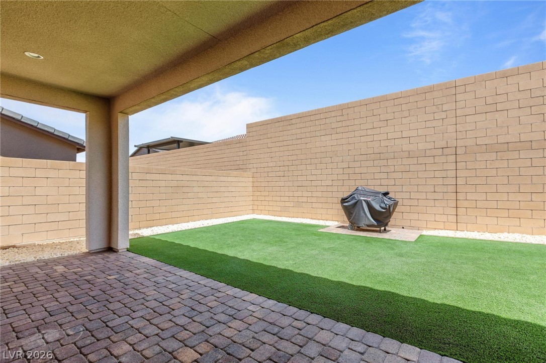 373 Haddocks Hall Place Henderson NV 89011
