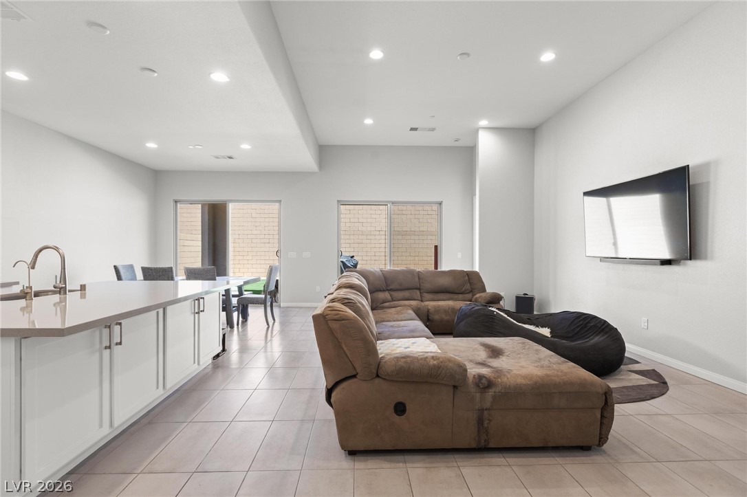 373 Haddocks Hall Place Henderson NV 89011