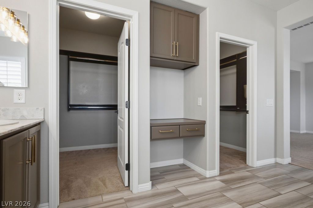 10327 Parkview Mountain Avenue Las Vegas NV 89166