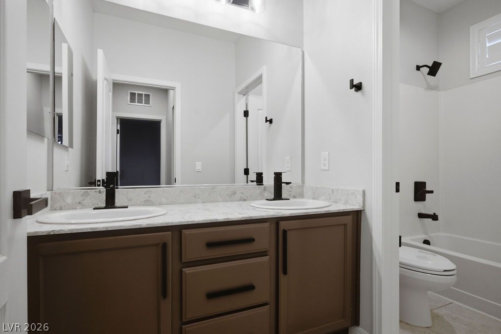 10327 Parkview Mountain Avenue Las Vegas NV 89166