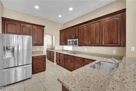 2138 Eagle Watch Drive Henderson NV 89012