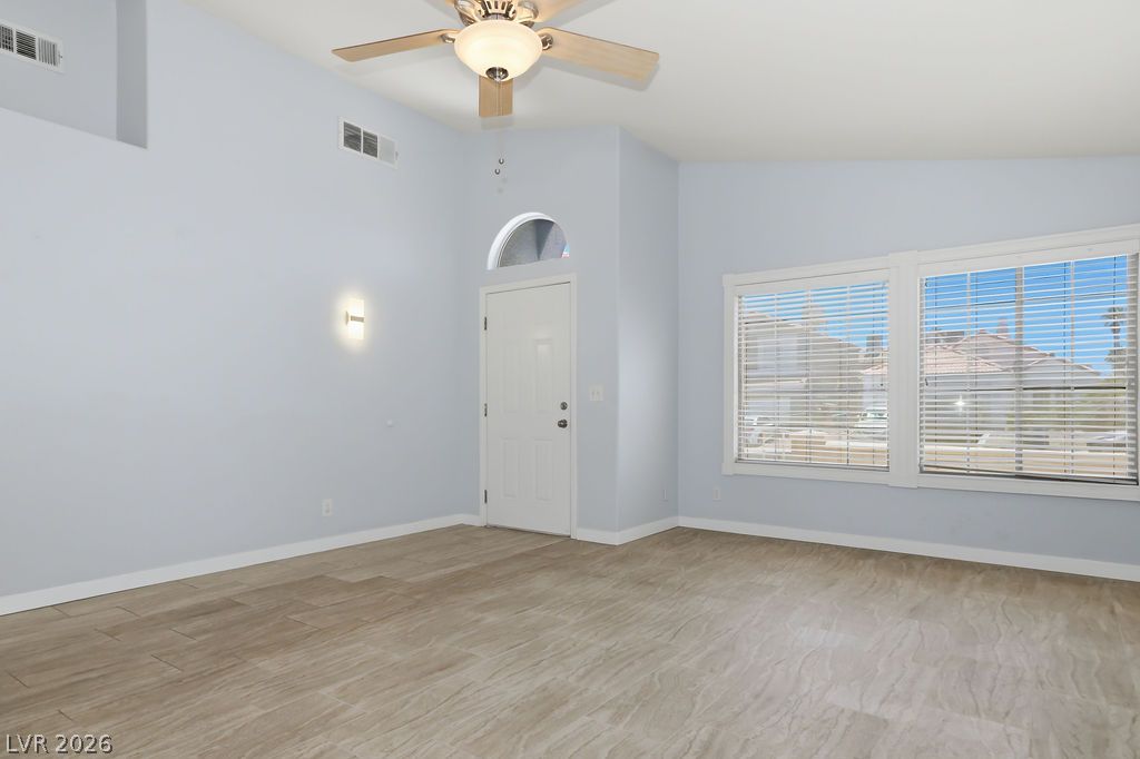 8220 James Grayson Drive Las Vegas NV 89145
