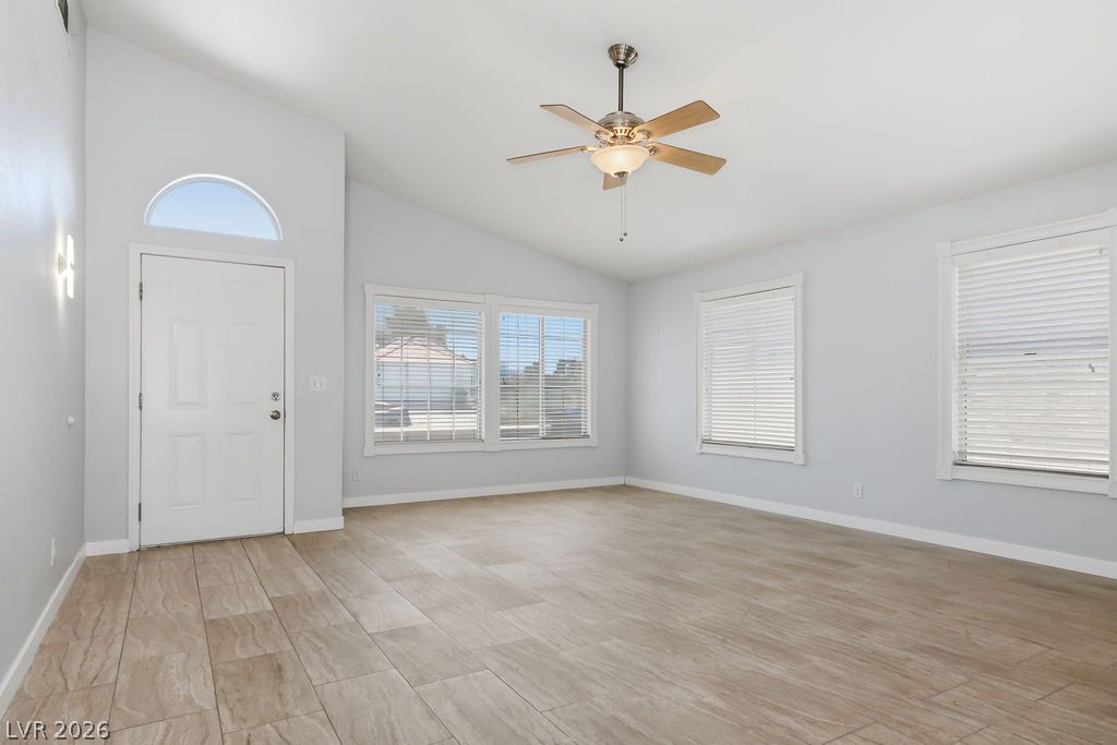 8220 James Grayson Drive Las Vegas NV 89145