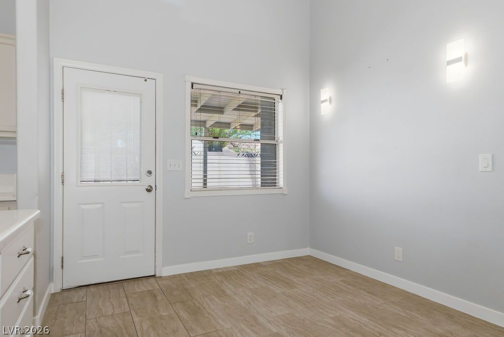 8220 James Grayson Drive Las Vegas NV 89145