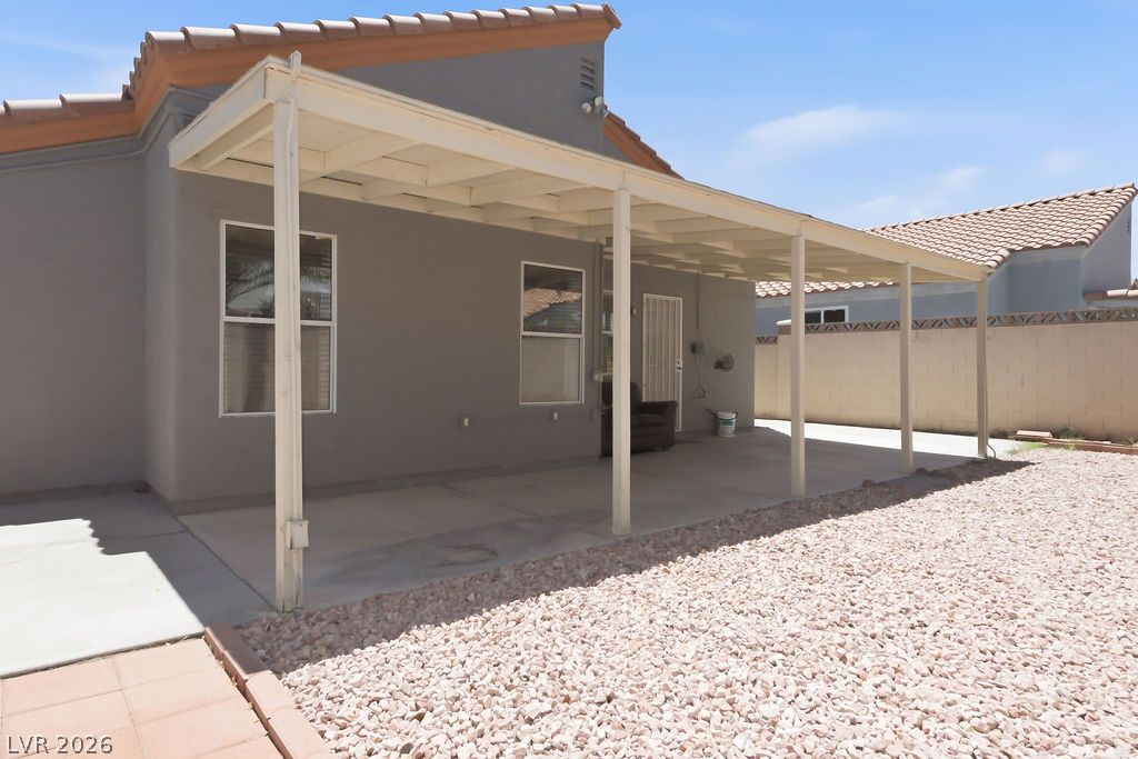 8220 James Grayson Drive Las Vegas NV 89145