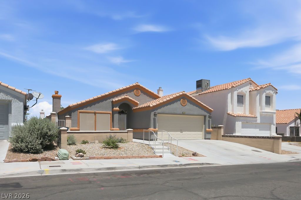 8220 James Grayson Drive Las Vegas NV 89145