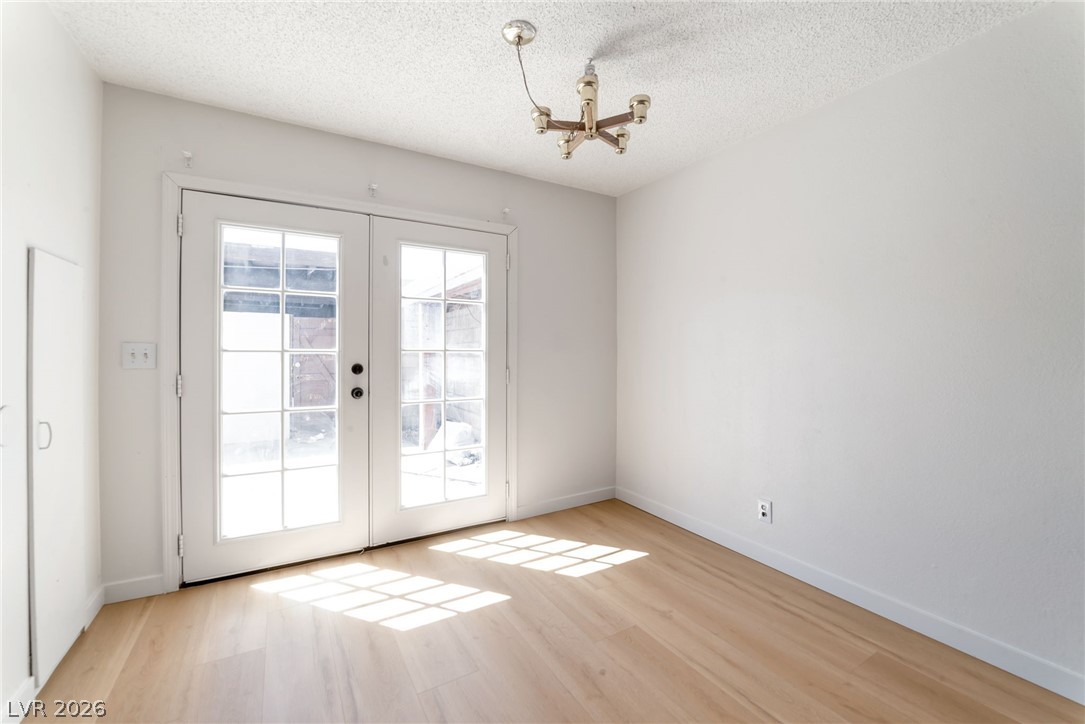 5831 Bromley Avenue Las Vegas NV 89107