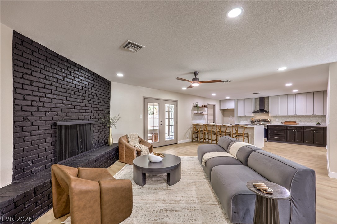 2411 Laurie Drive Las Vegas NV 89102