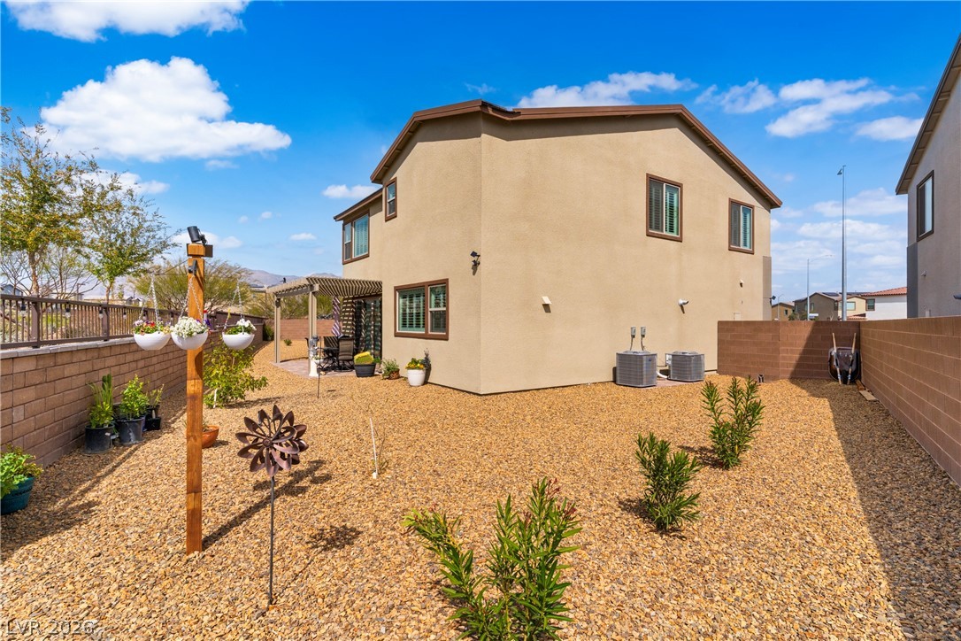 1422 Crimson Sunbird Avenue North Las Vegas NV 89084