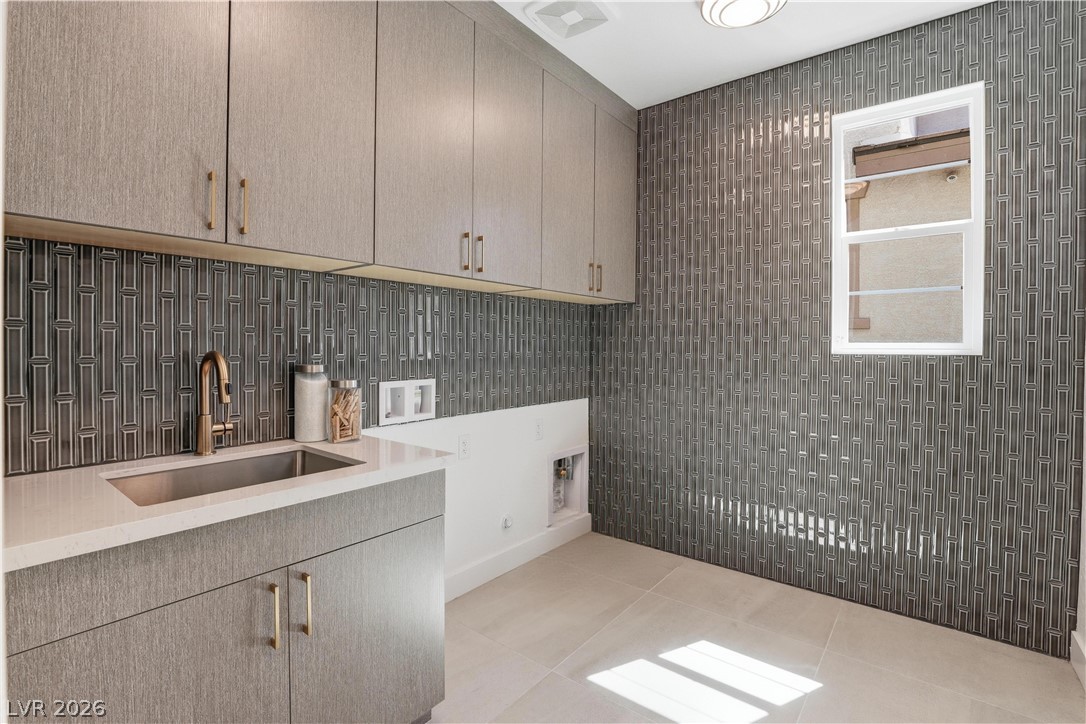 1184 Viento View Avenue Henderson NV 89012
