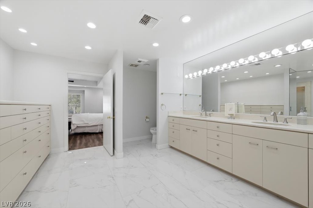 820 Pinehurst Drive Las Vegas NV 89109