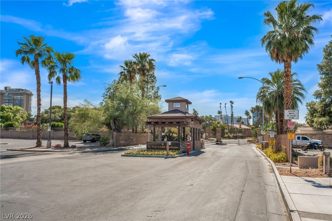 976 Pinehurst Drive Las Vegas NV 89109