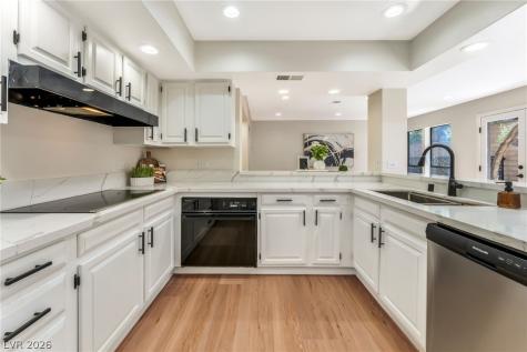 976 Pinehurst Drive Las Vegas NV 89109