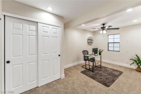 976 Pinehurst Drive Las Vegas NV 89109