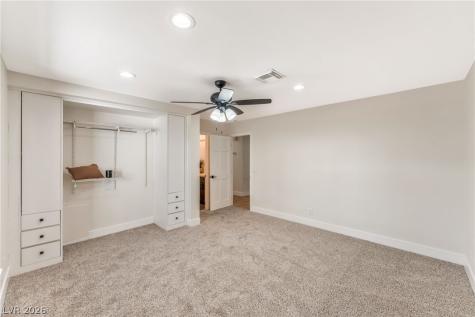 976 Pinehurst Drive Las Vegas NV 89109