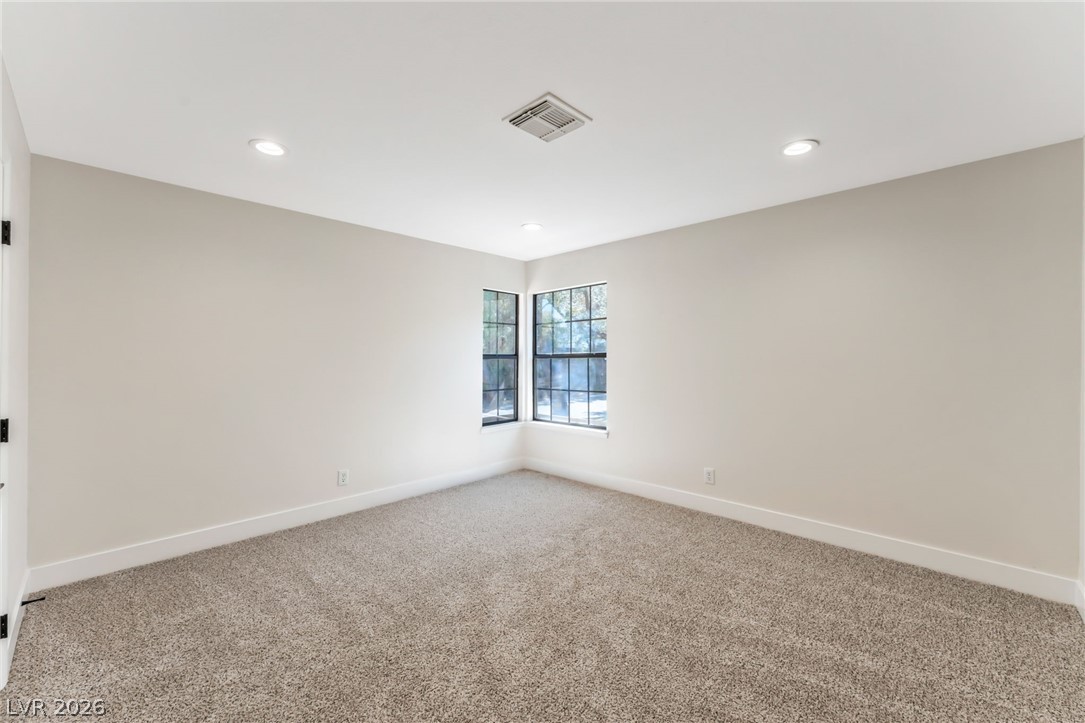 976 Pinehurst Drive Las Vegas NV 89109