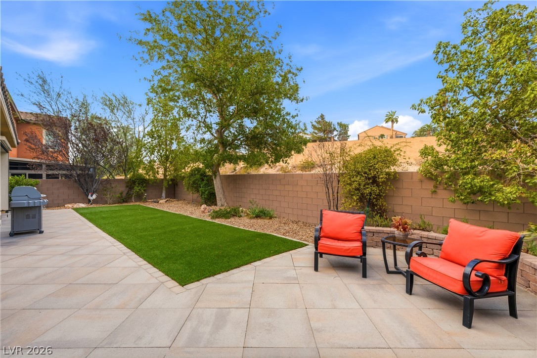 2522 Birch Hollow Street Henderson NV 89044