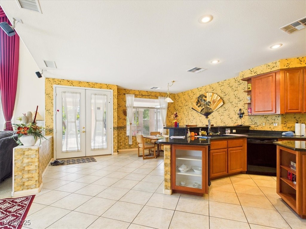 321 Whispering Tree Avenue Las Vegas NV 89183