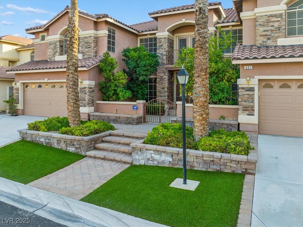 321 Whispering Tree Avenue Las Vegas NV 89183