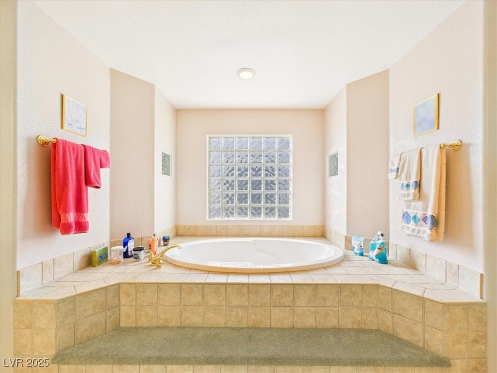 321 Whispering Tree Avenue Las Vegas NV 89183