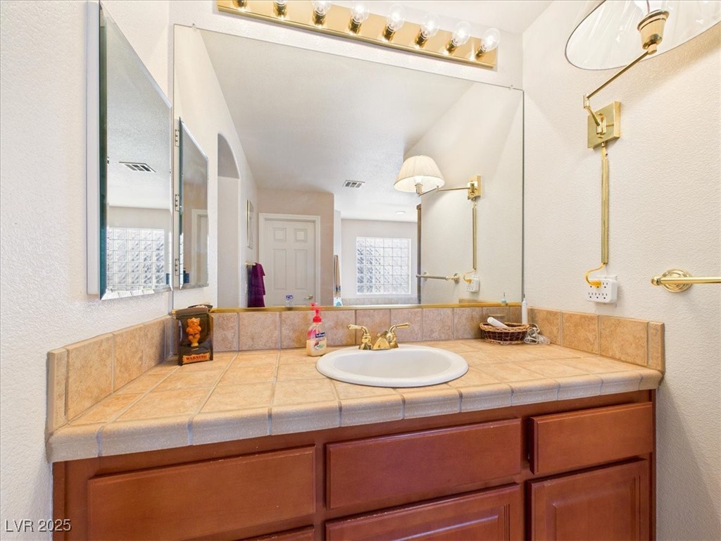 321 Whispering Tree Avenue Las Vegas NV 89183