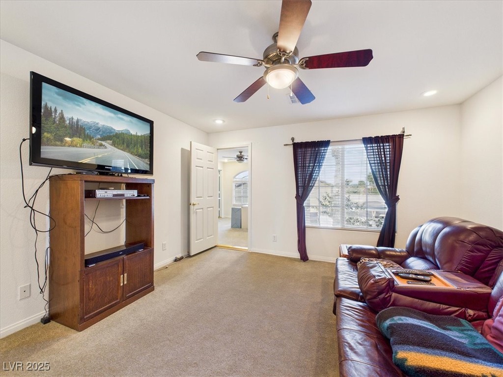 321 Whispering Tree Avenue Las Vegas NV 89183