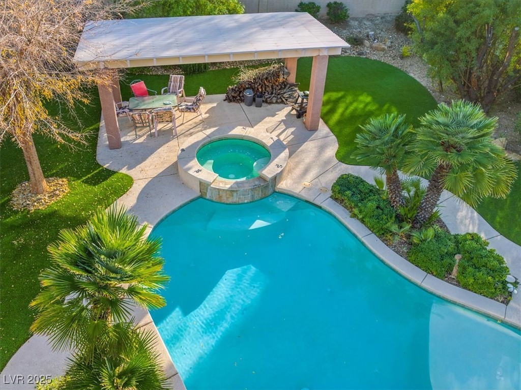 321 Whispering Tree Avenue Las Vegas NV 89183