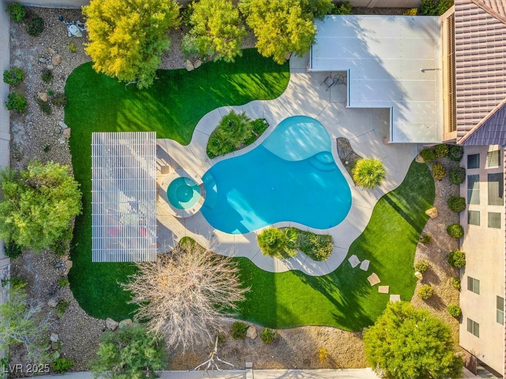 321 Whispering Tree Avenue Las Vegas NV 89183