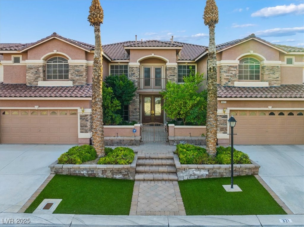 321 Whispering Tree Avenue Las Vegas NV 89183