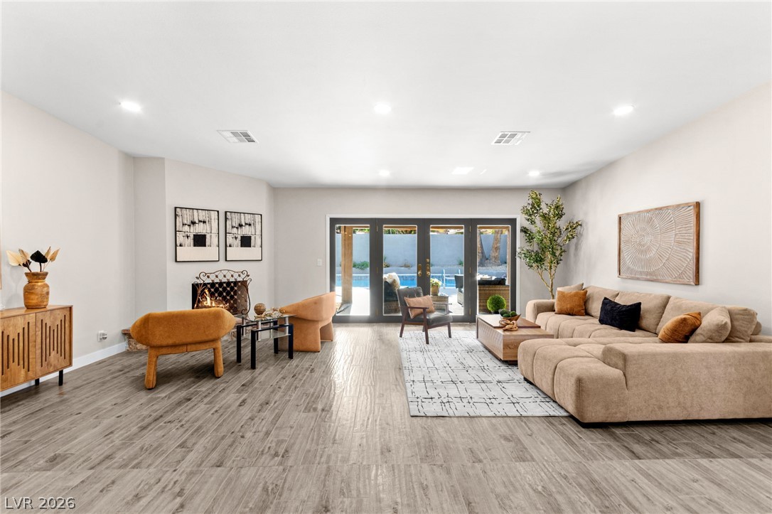 1900 Plaza De La Cruz Las Vegas NV 89102