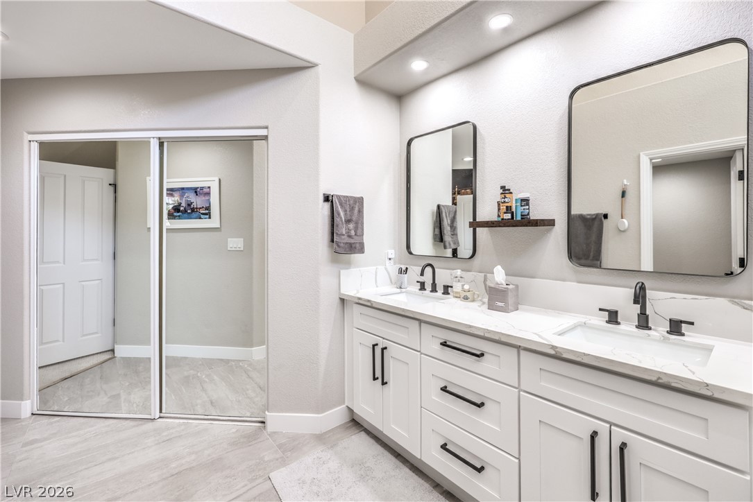 8211 Round Hills Circle Las Vegas NV 89113
