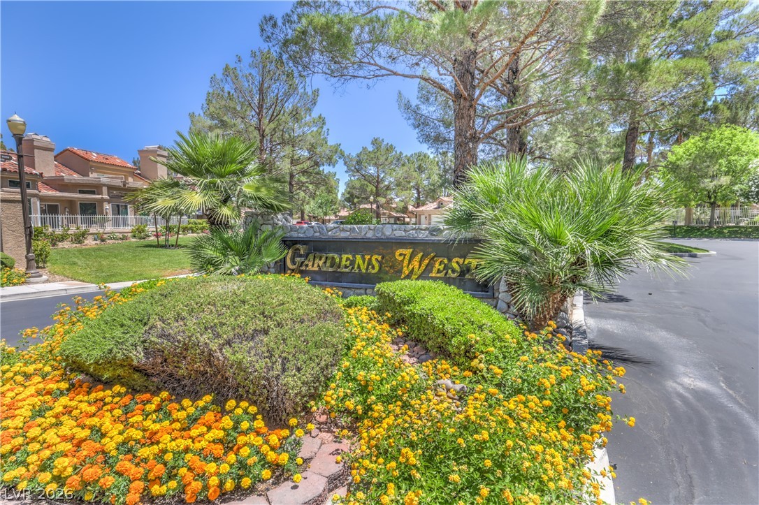 8211 Round Hills Circle Las Vegas NV 89113